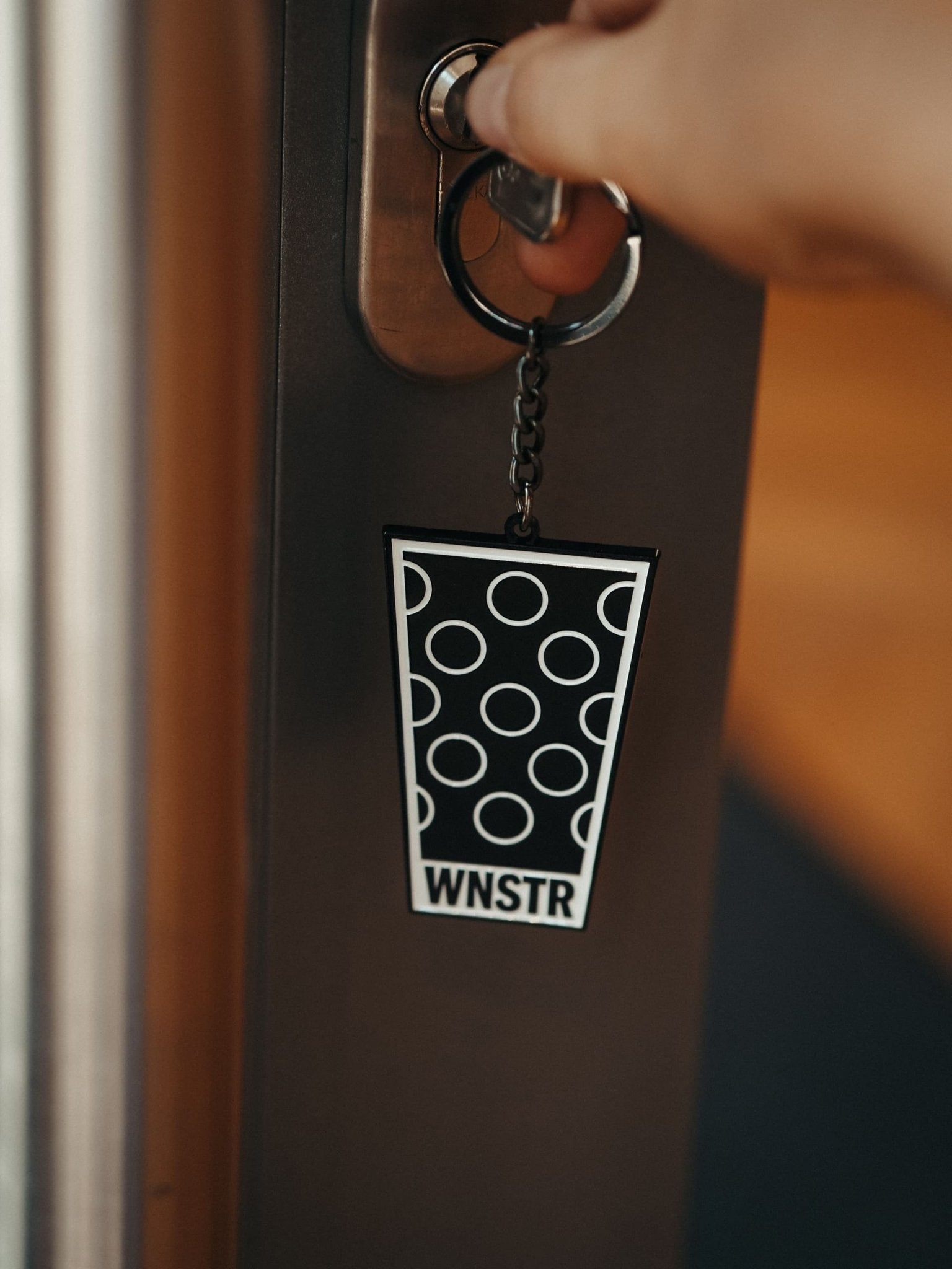 DUBBEGLAS SCHLÜSSELANHÄNGER - WNSTR®