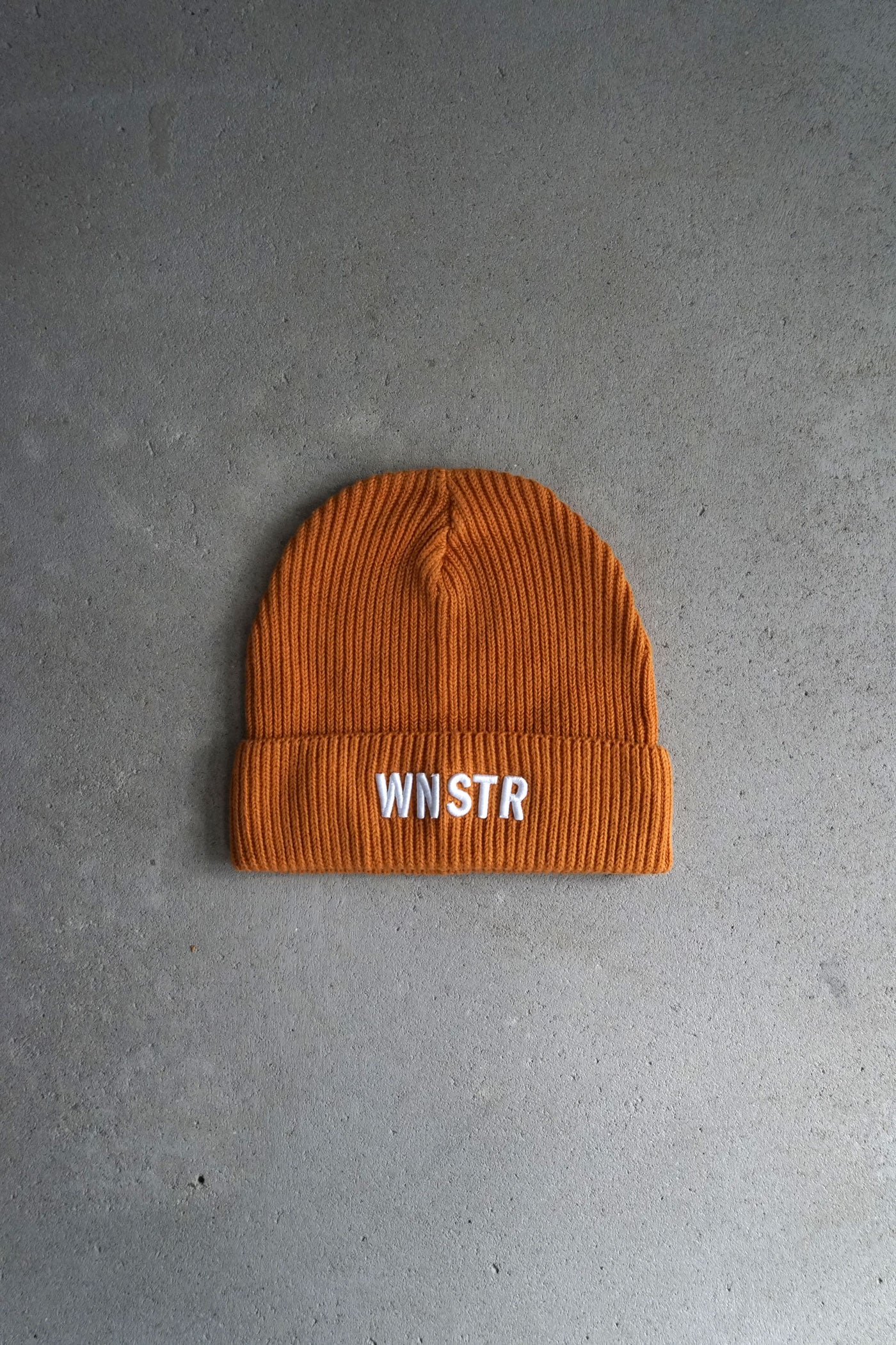 RIB KNIT BEANIE WNSTR - WNSTR®