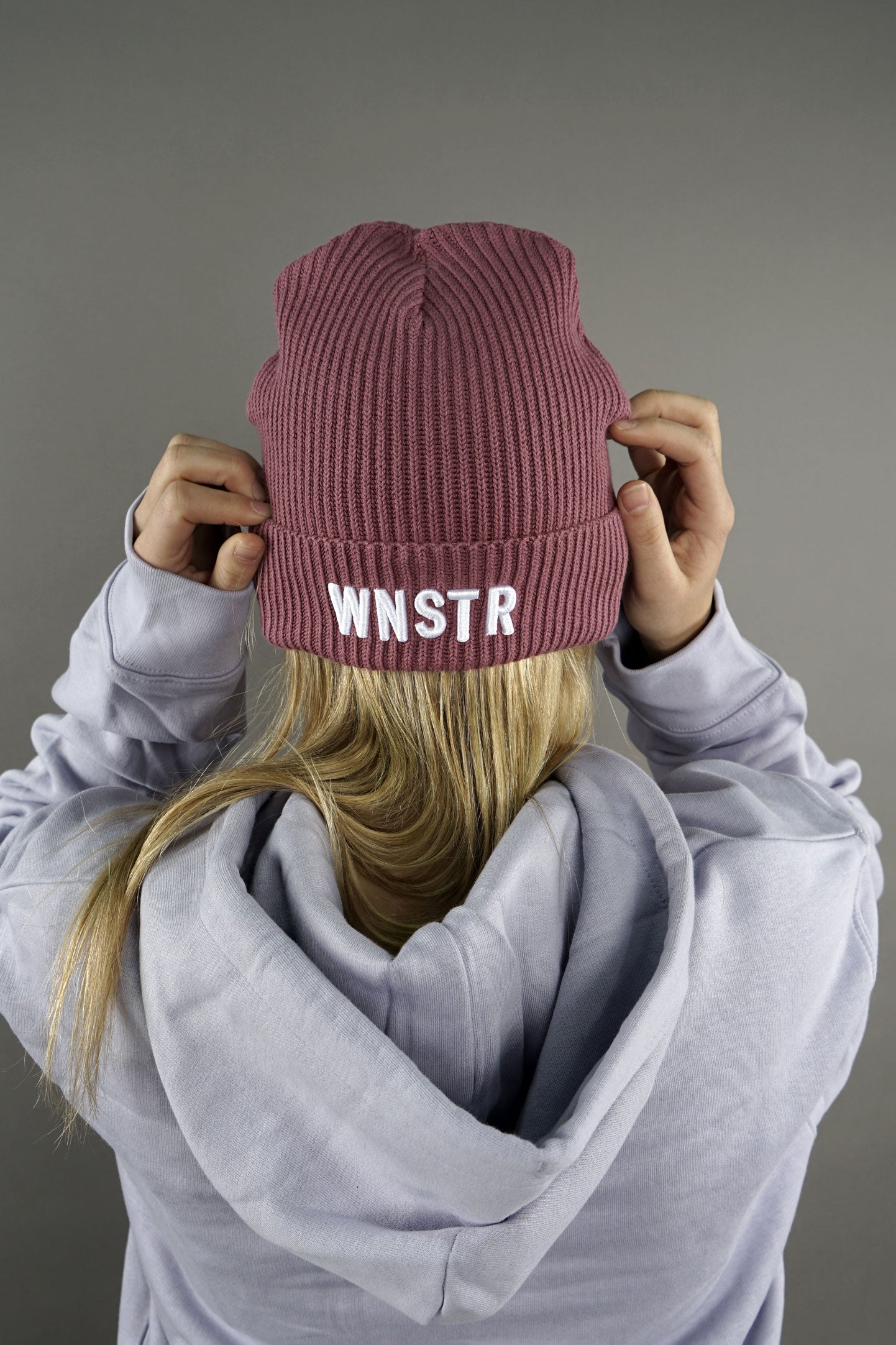RIB KNIT BEANIE WNSTR - WNSTR®
