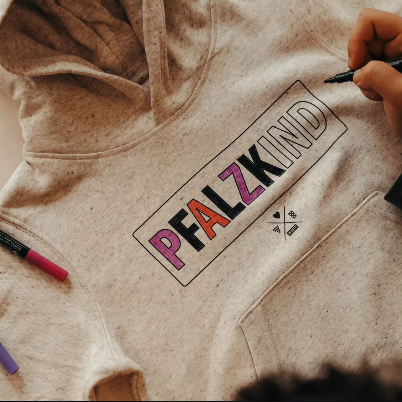 DO IT YOURSELF KIDS HOODIE - WNSTR®