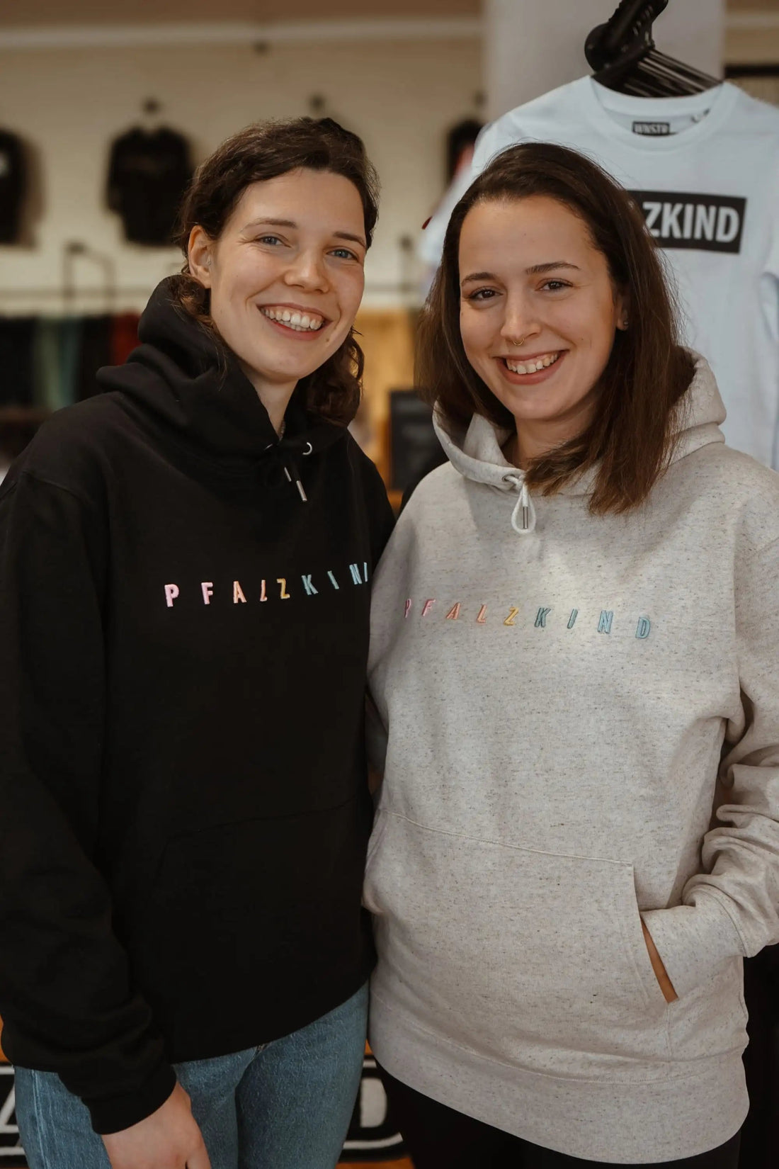 PFALZKIND HOODIE REGENBOGEN STICK UNISEX - WNSTR®