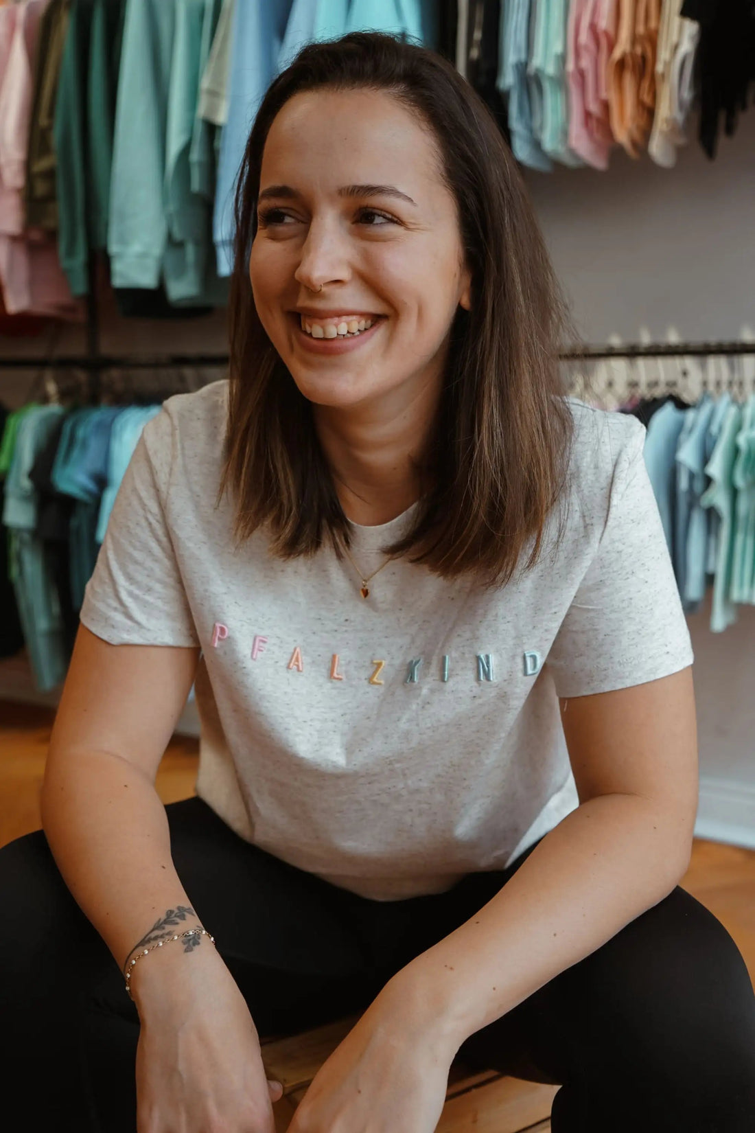 PFALZKIND SHIRT REGENBOGEN STICK UNISEX - WNSTR®