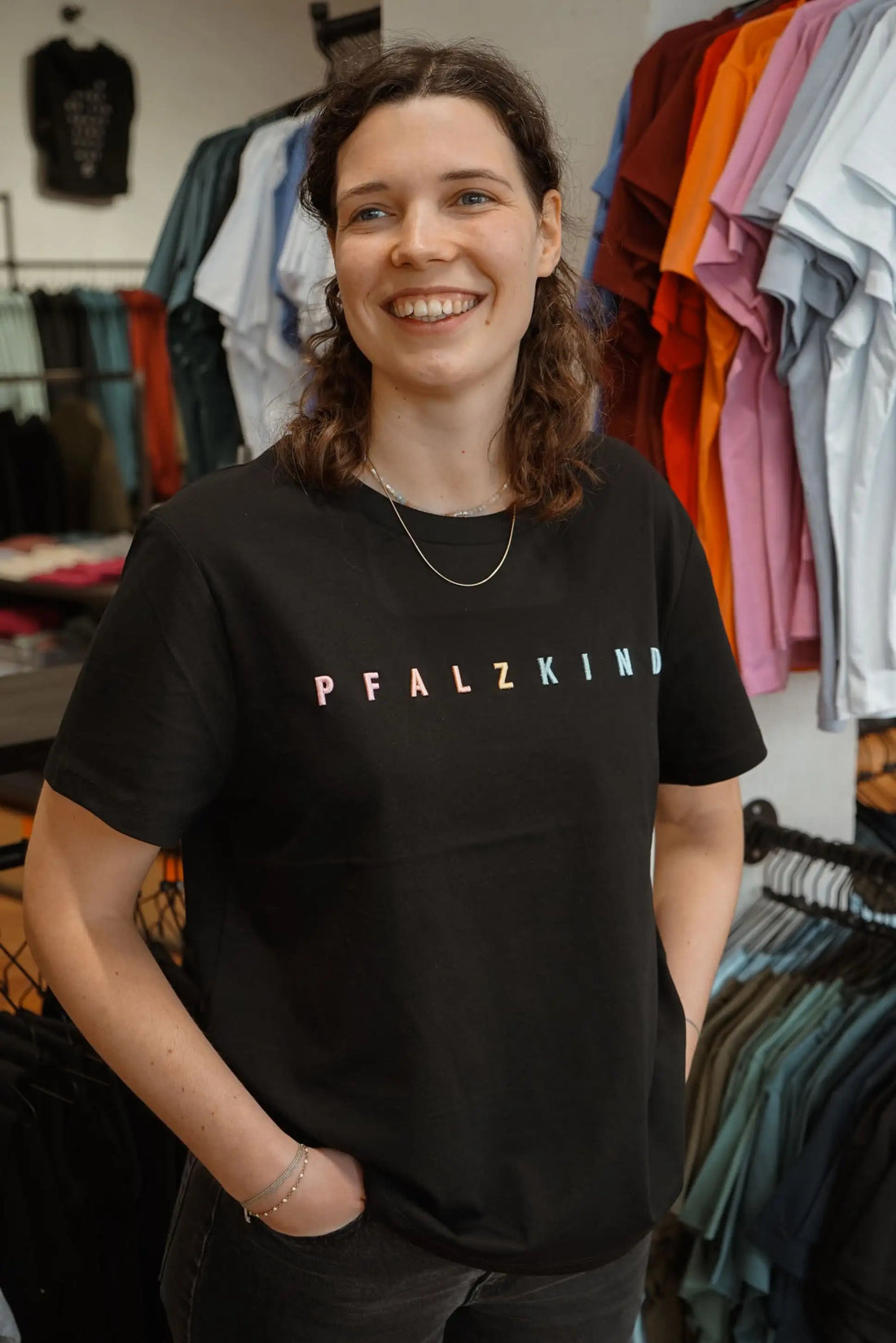 PFALZKIND SHIRT REGENBOGEN STICK UNISEX - WNSTR®