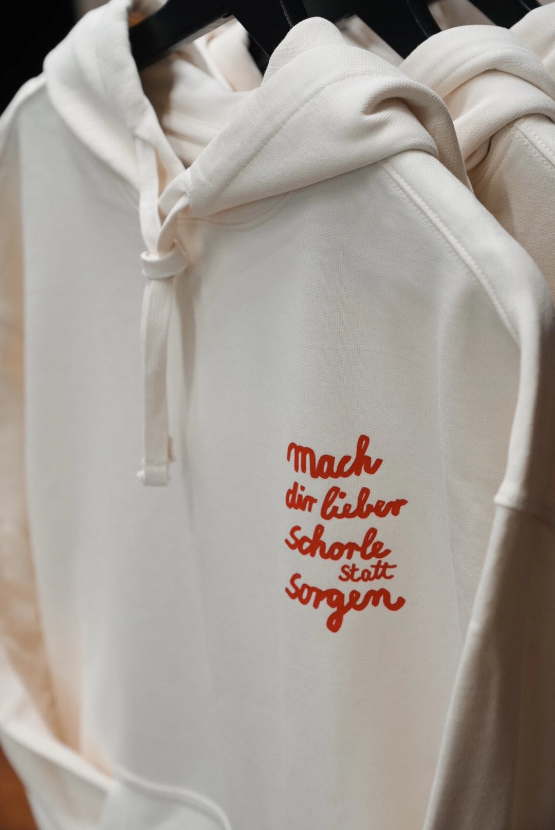 SCHORLE STATT SORGEN HOODIE - WNSTR®