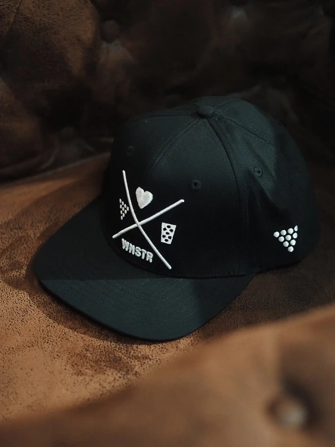 SNAPBACK HEIMAT BLACK - WNSTR®
