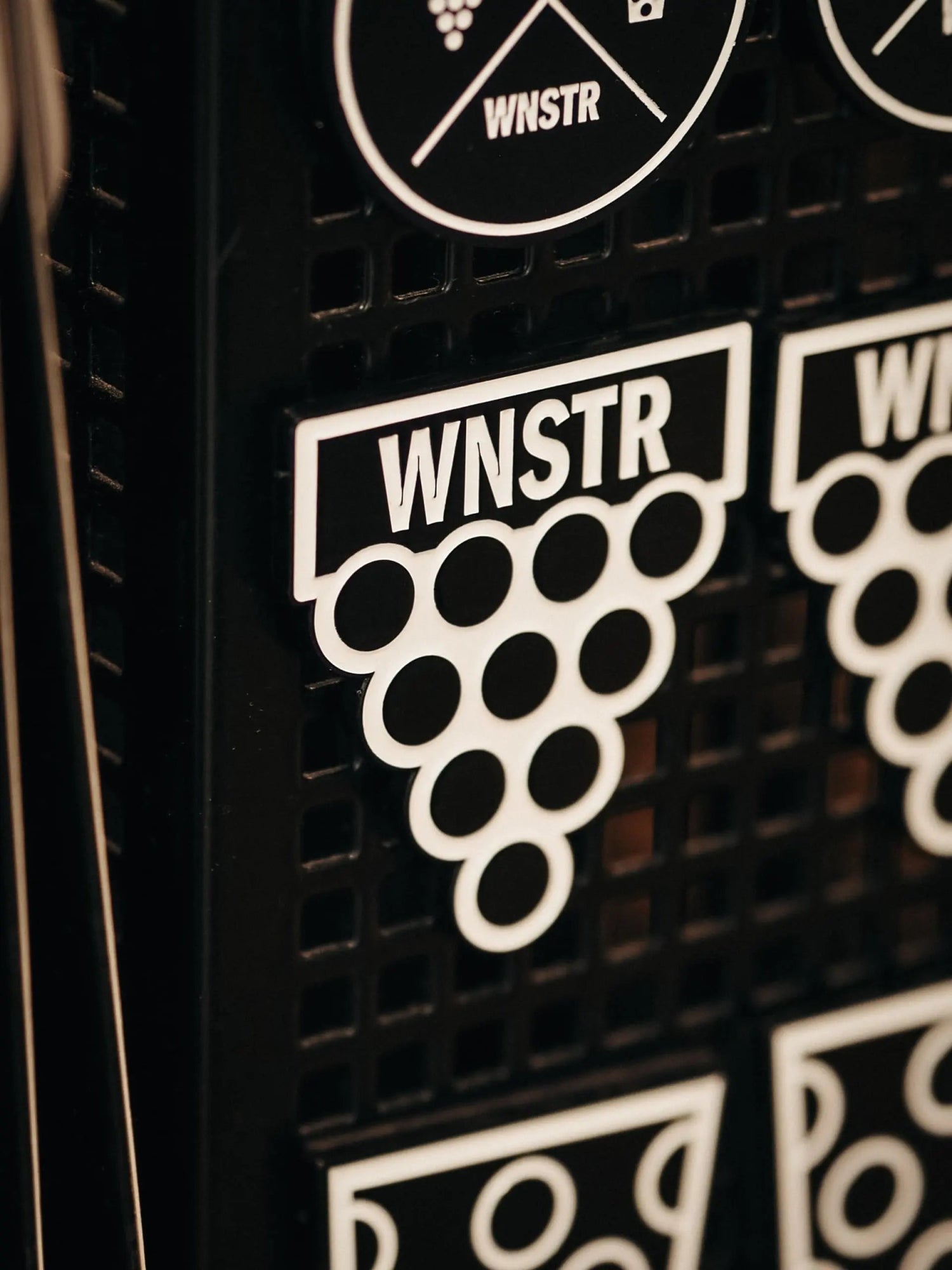 WEINREBE MAGNET - WNSTR®