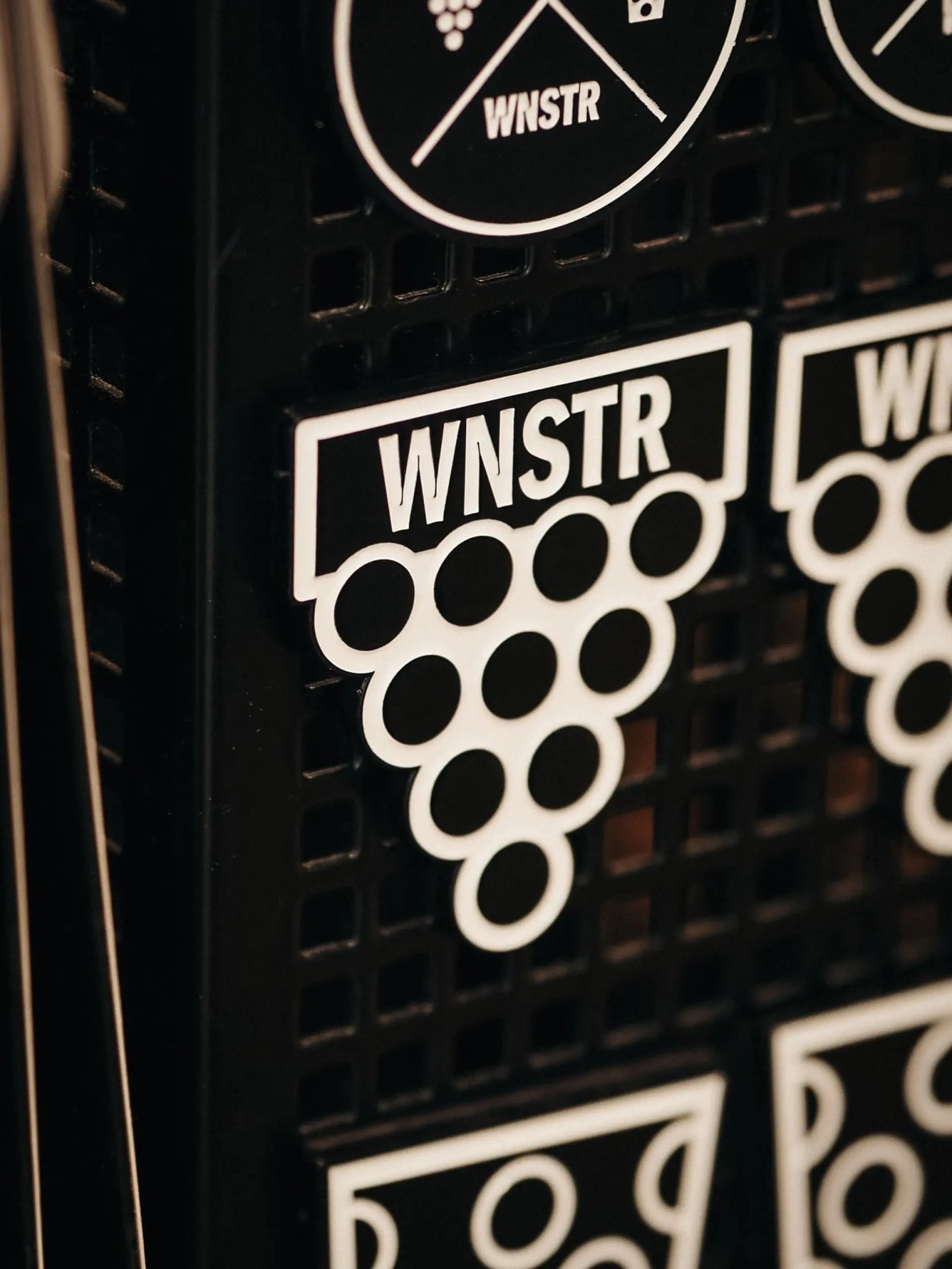 WEINREBE MAGNET - WNSTR®