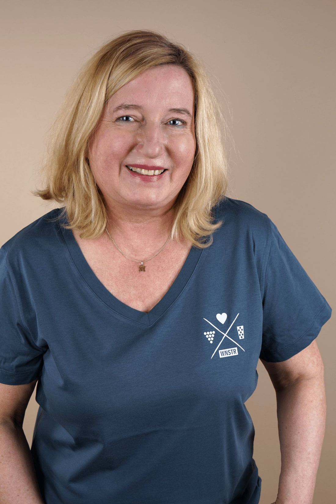 HEIMAT INKED SHIRT WOMEN V-NECK - WNSTR®