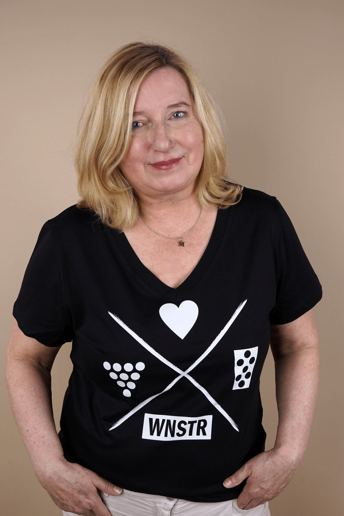 HEIMAT SHIRT WOMEN V-NECK - WNSTR®